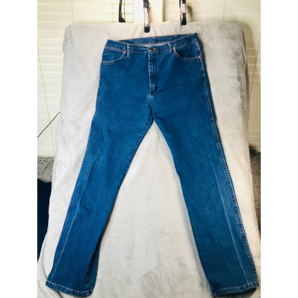Wrangler Jeans Mens 38x36 Blue Cowboy Cut Regular Fit Straight Leg Stretch Denim
